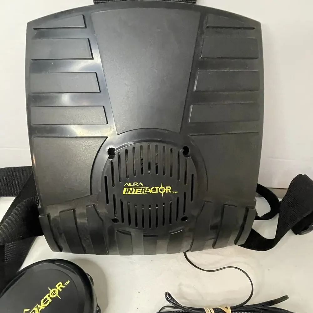 1994 SEGA Genesis And SNES Aura Interactor Virtual Reality Game Wear